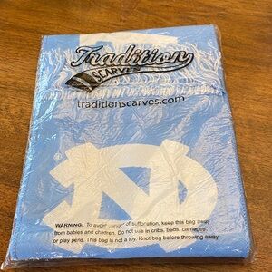 UNIVERSITY OF NORTH CAROLINA Tar Heels Scarf